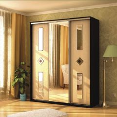 Шкаф-купе "Де-Люкс" 3-х дверный №8 (1800) в Агрызе - agryz.mebel24.online | фото