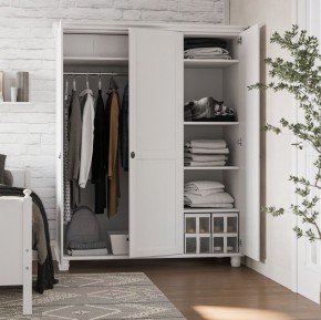 Шкаф 30 Вествик трёхдверный, массив сосны, цвет белый в Агрызе - agryz.mebel24.online | фото 4